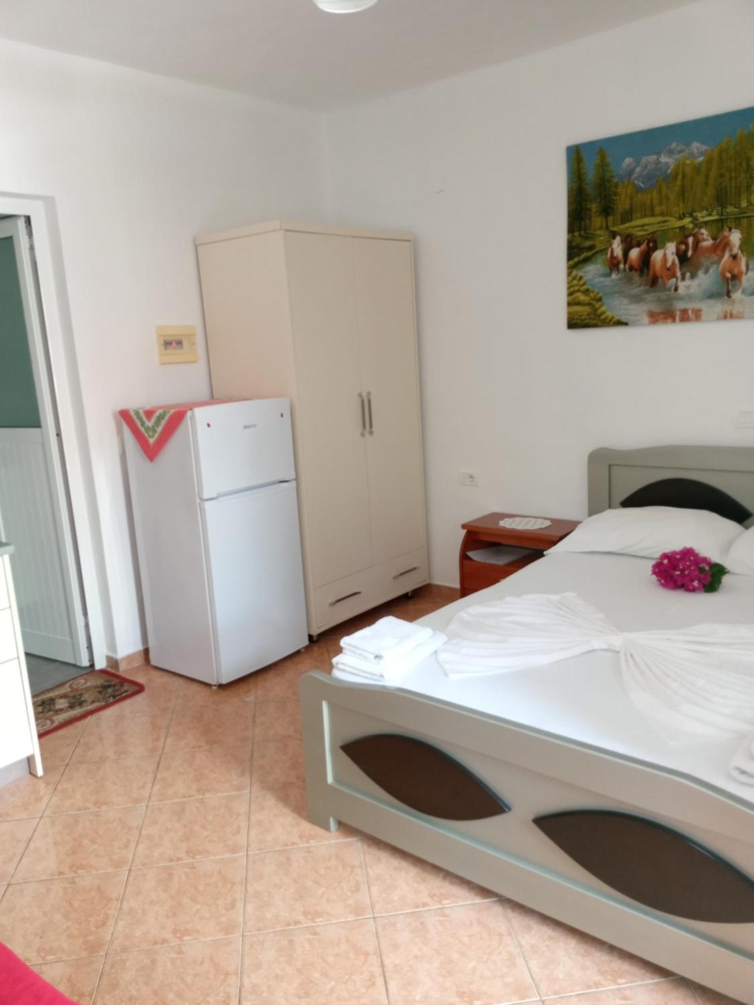 Zogaj Guesthouse Ksamil Værelse billede
