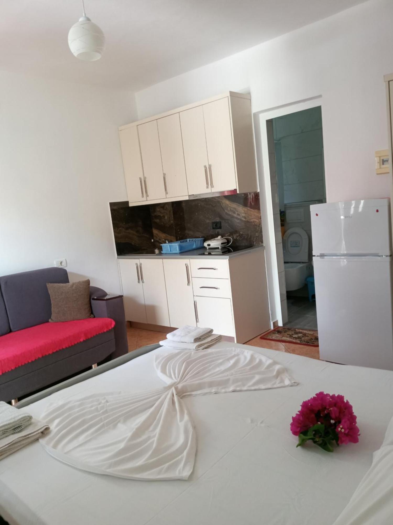 Zogaj Guesthouse Ksamil Værelse billede