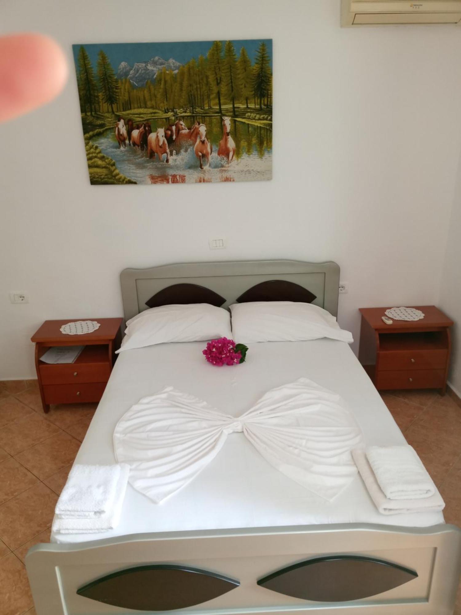 Zogaj Guesthouse Ksamil Værelse billede