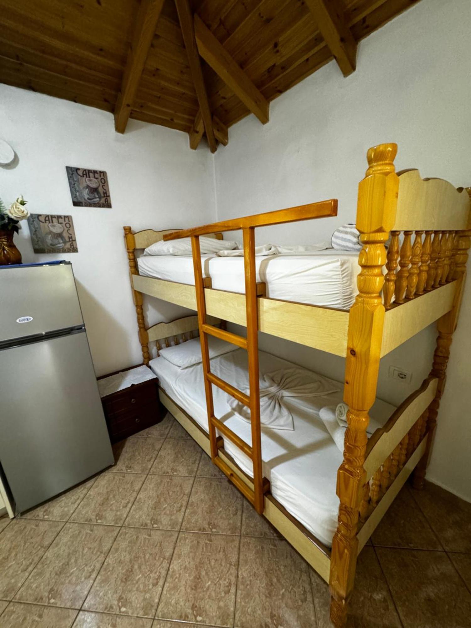 Zogaj Guesthouse Ksamil Eksteriør billede