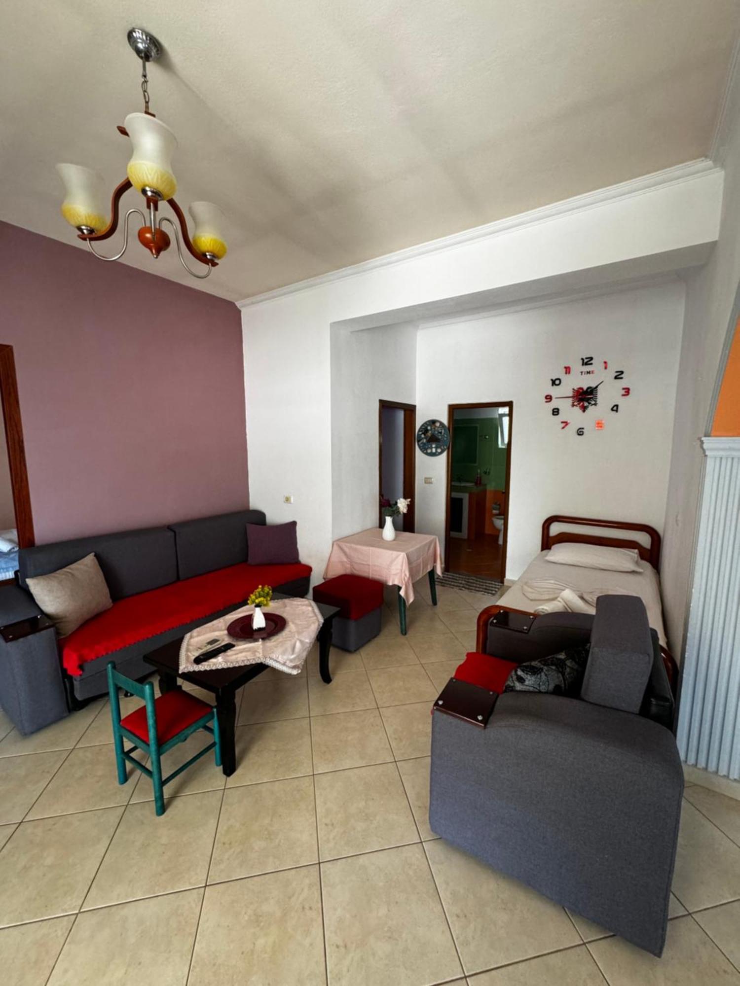 Zogaj Guesthouse Ksamil Eksteriør billede