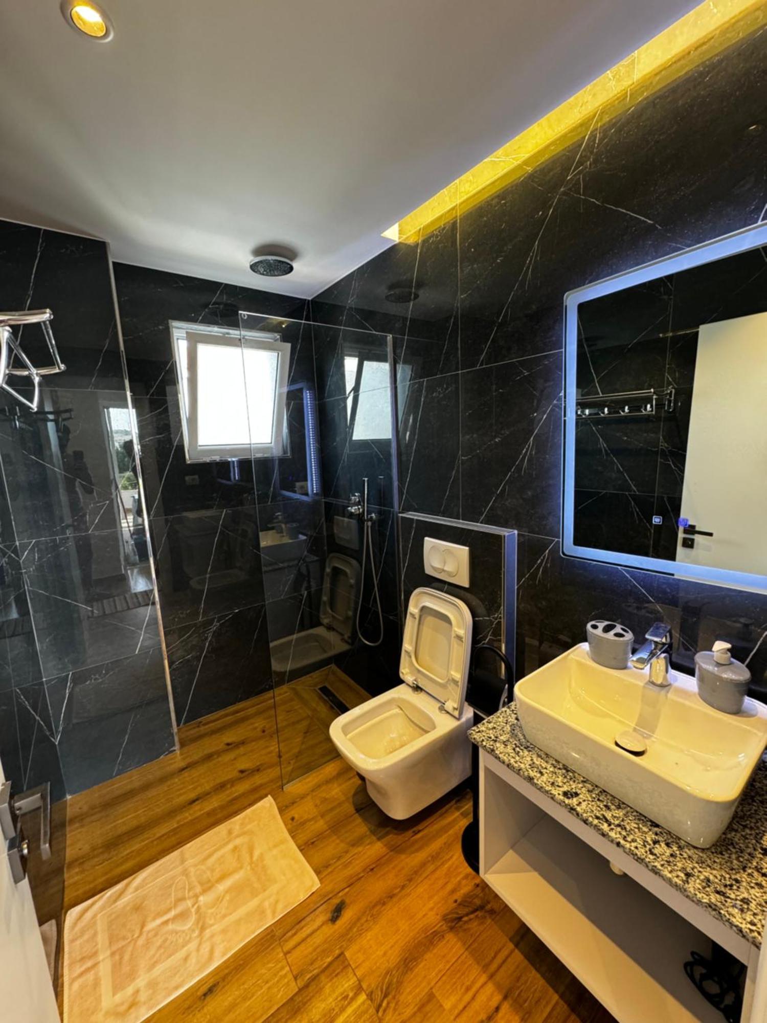 Zogaj Guesthouse Ksamil Eksteriør billede