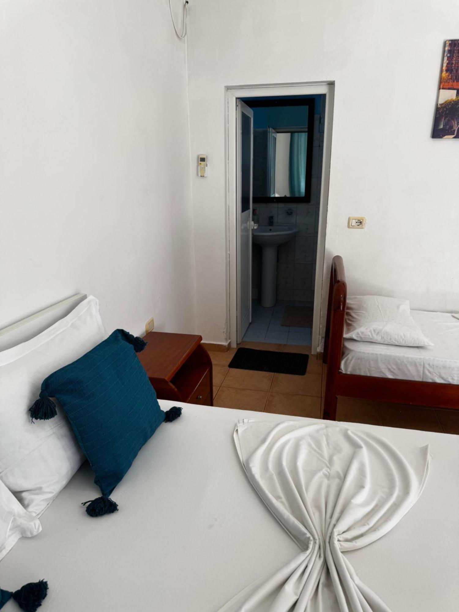 Zogaj Guesthouse Ksamil Eksteriør billede