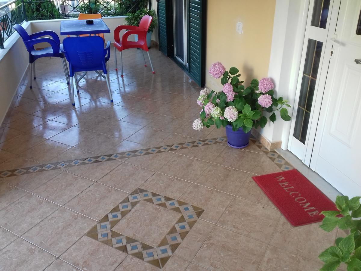 Zogaj Guesthouse Ksamil Eksteriør billede