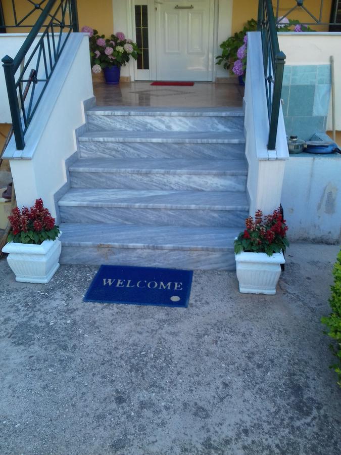 Zogaj Guesthouse Ksamil Eksteriør billede
