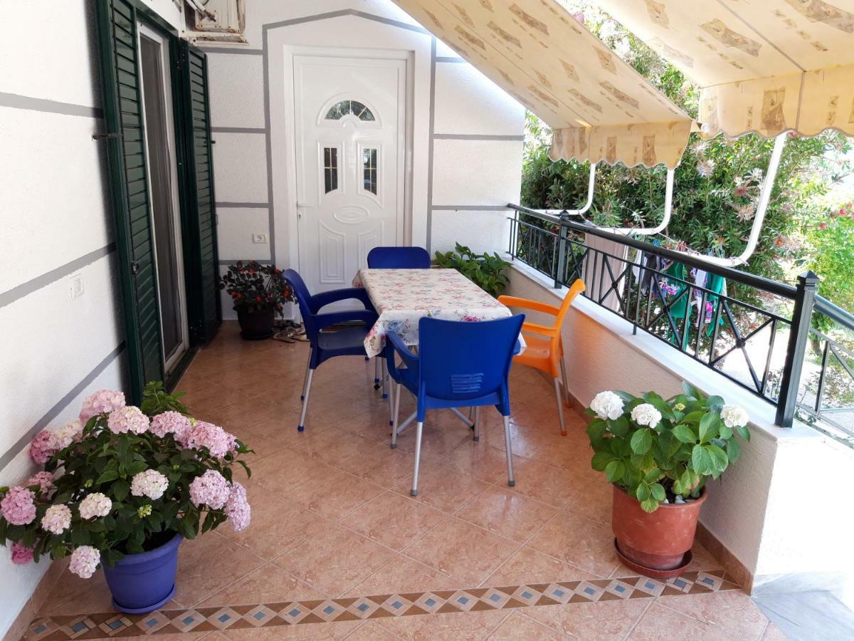 Zogaj Guesthouse Ksamil Eksteriør billede